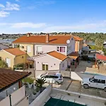 Jabuka 2 Apartamento *