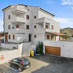 Jabuka 2 Apartamento *