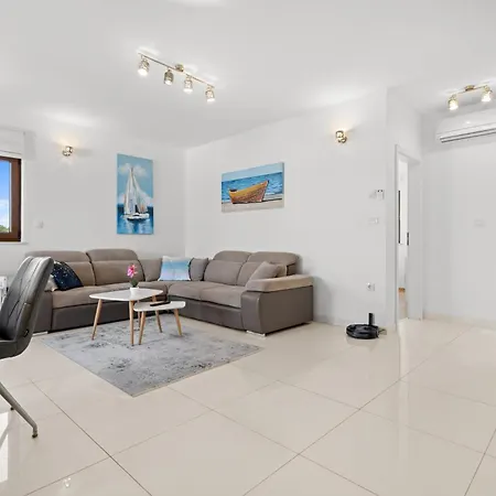 Appartement Jabuka 2