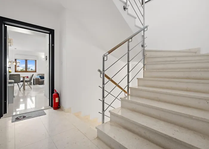 Appartement Jabuka 2 *
